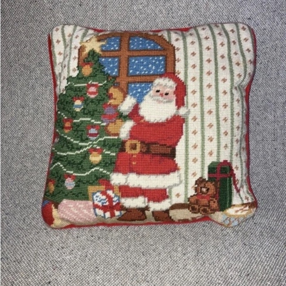 Vintage Christmas Tree Santa Claus Needlepoint Pillow Window Bear Velvet Back